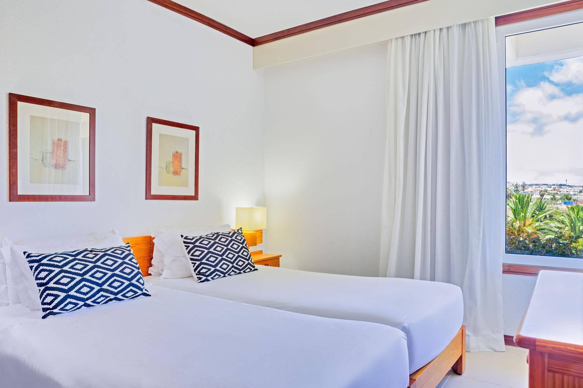 Vila Baleira Suites Porto Santo Exterior foto
